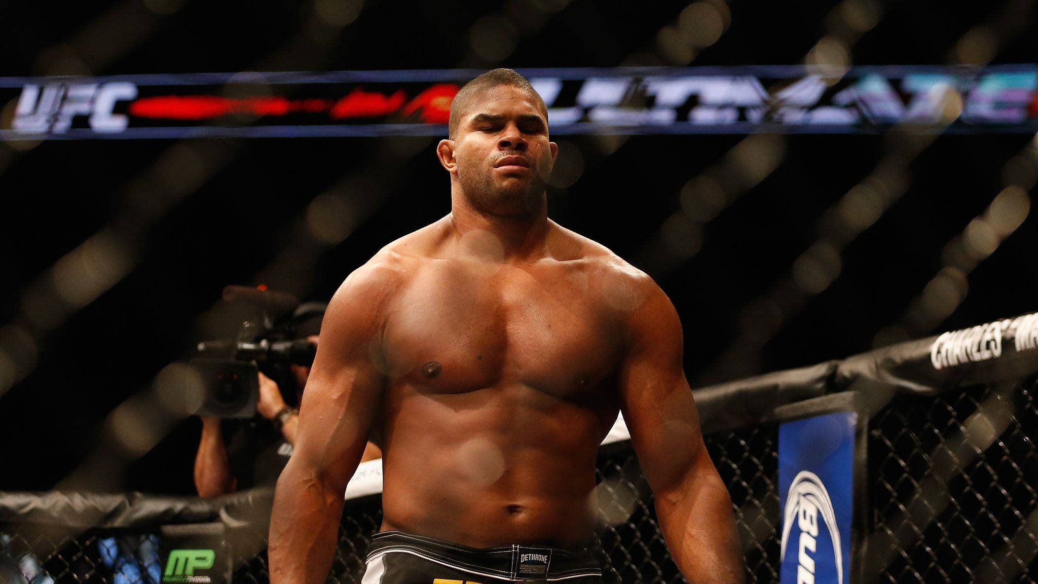 Alistair Overeem Standing In The Octagon