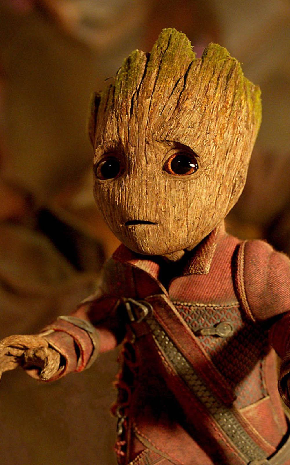 4k Guardians Of The Galaxy Worried Baby Groot Wallpaper