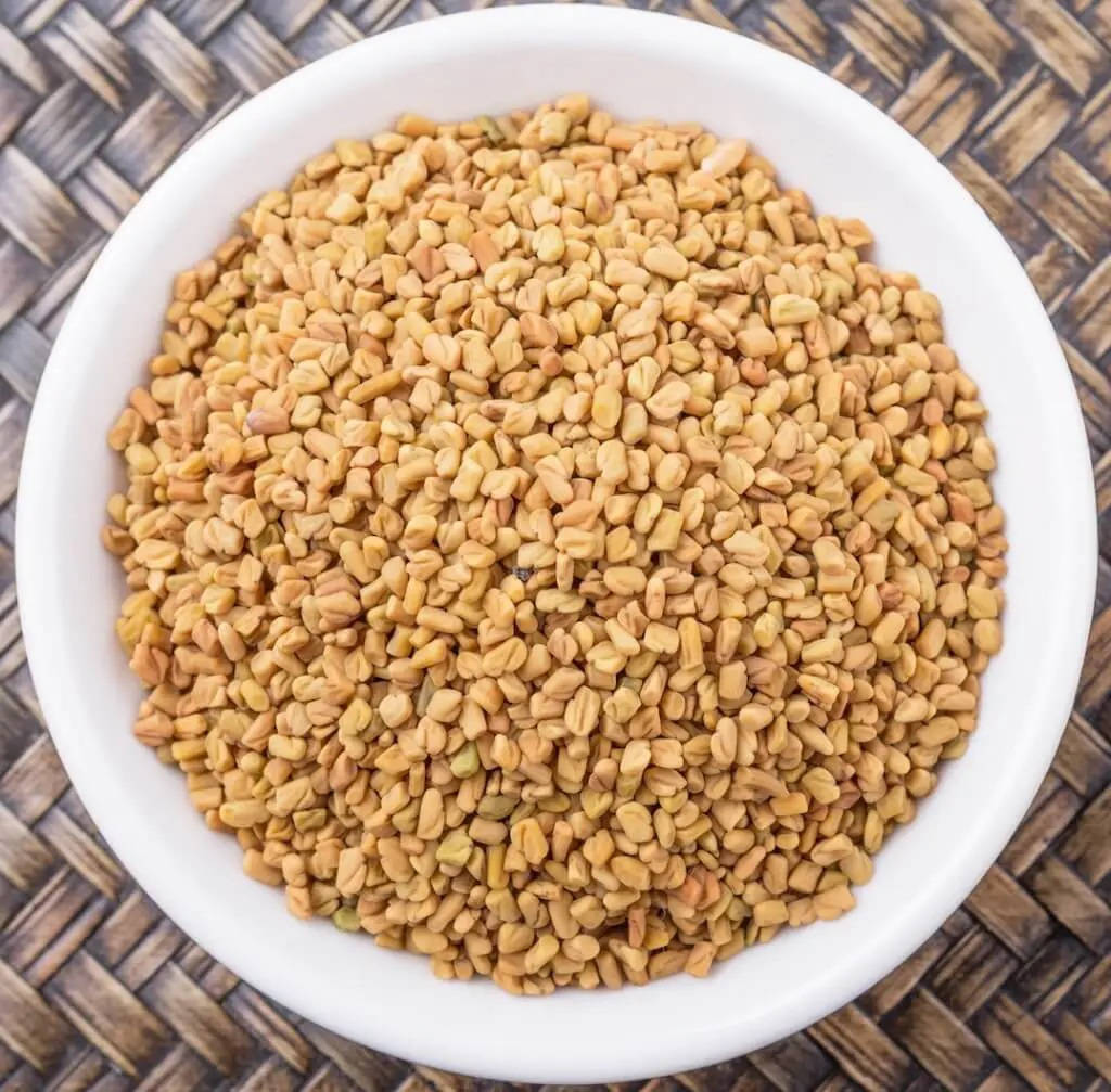 A Fresh Bowl Of Fenugreek Seeds Wallpaper