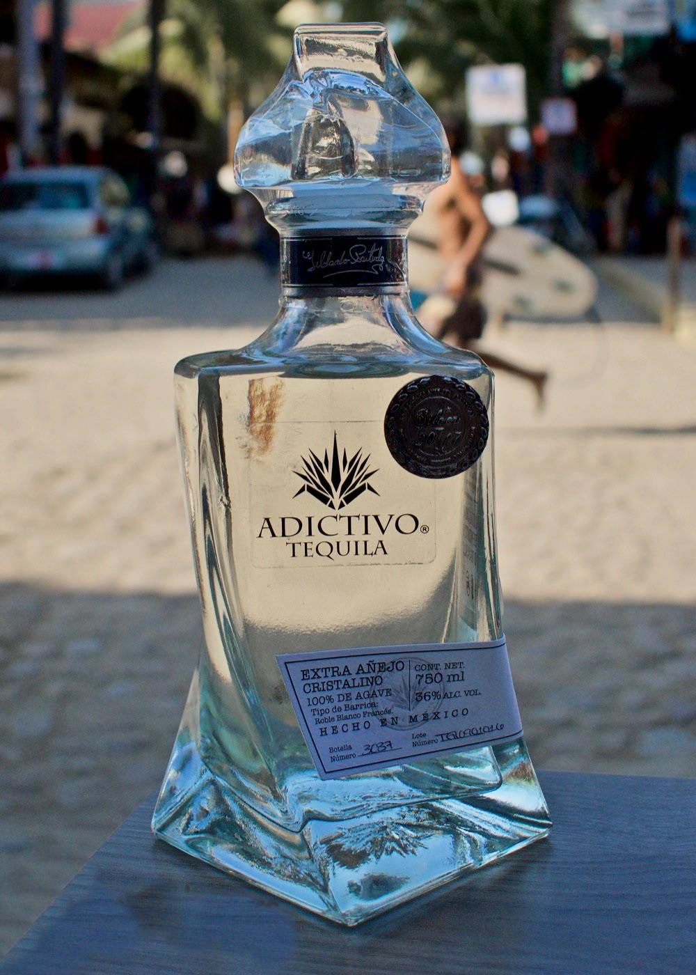 Adictivo Cristalino Tequila Wallpaper