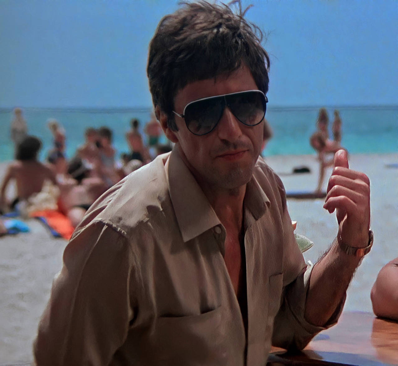 Al Pacino Scarface Beach Wallpaper