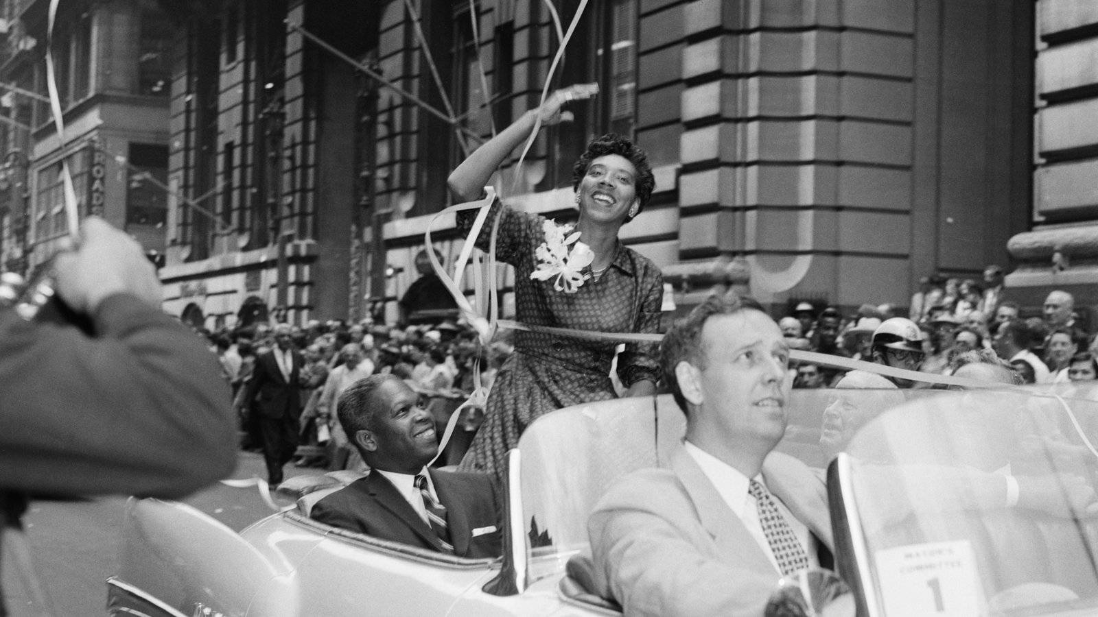 Althea Gibson Ticker-tape Parade Wallpaper