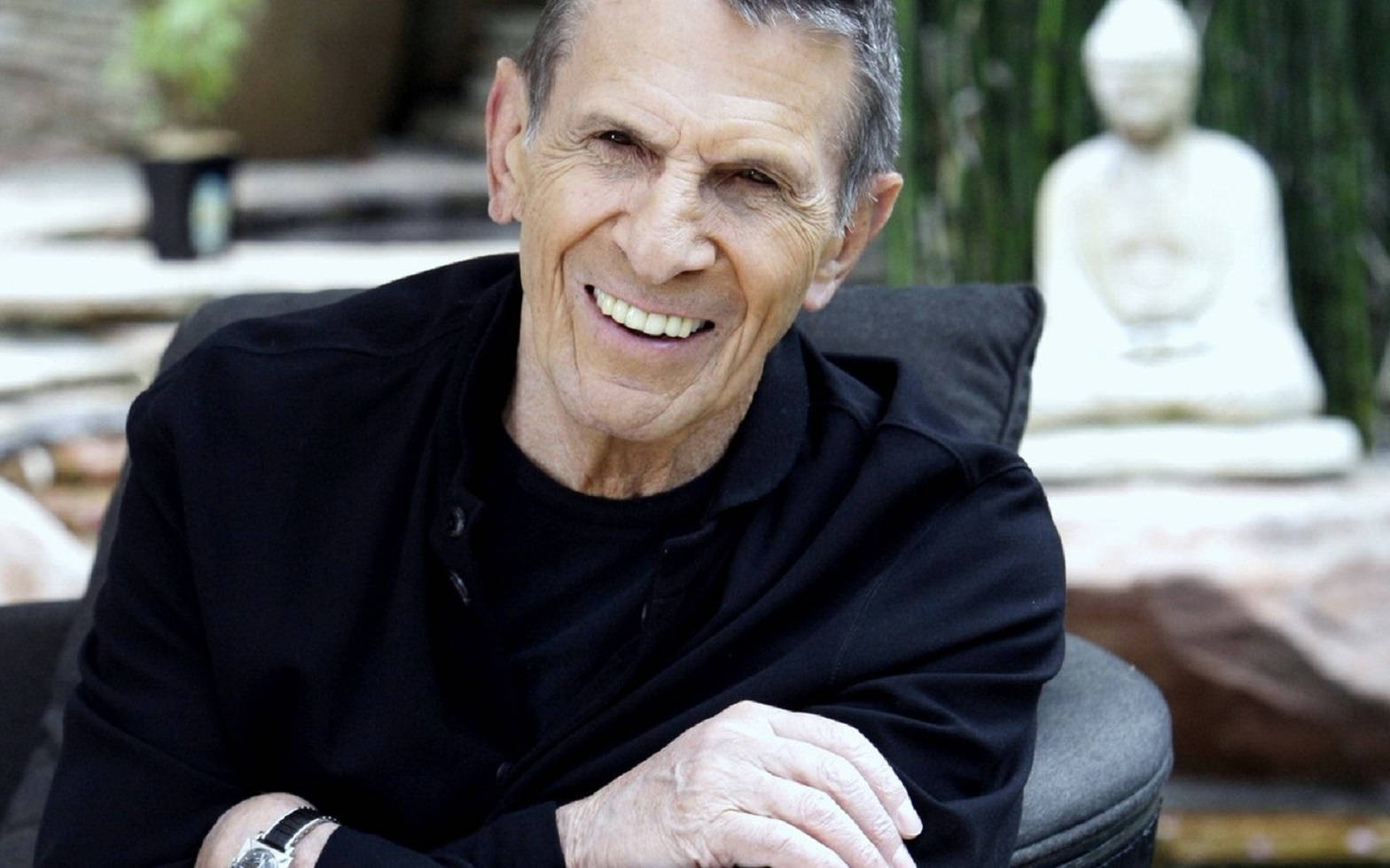 American Actor Leonard Nimoy Portrait Wallpaper