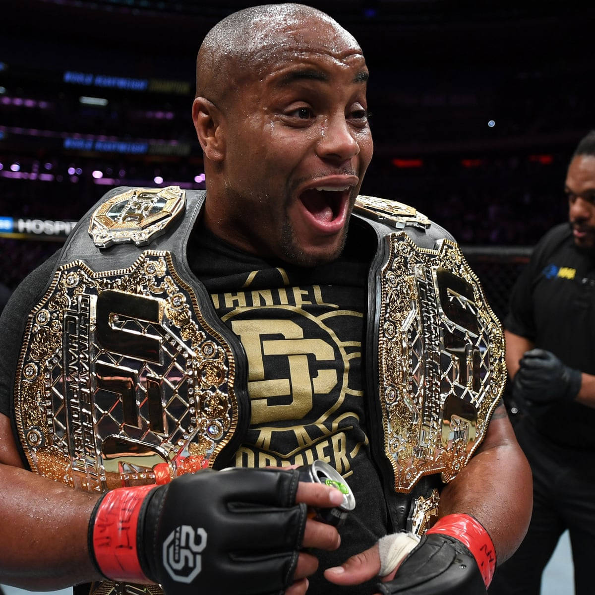 American Mixed Martial Artist Daniel Cormier Wallpaper