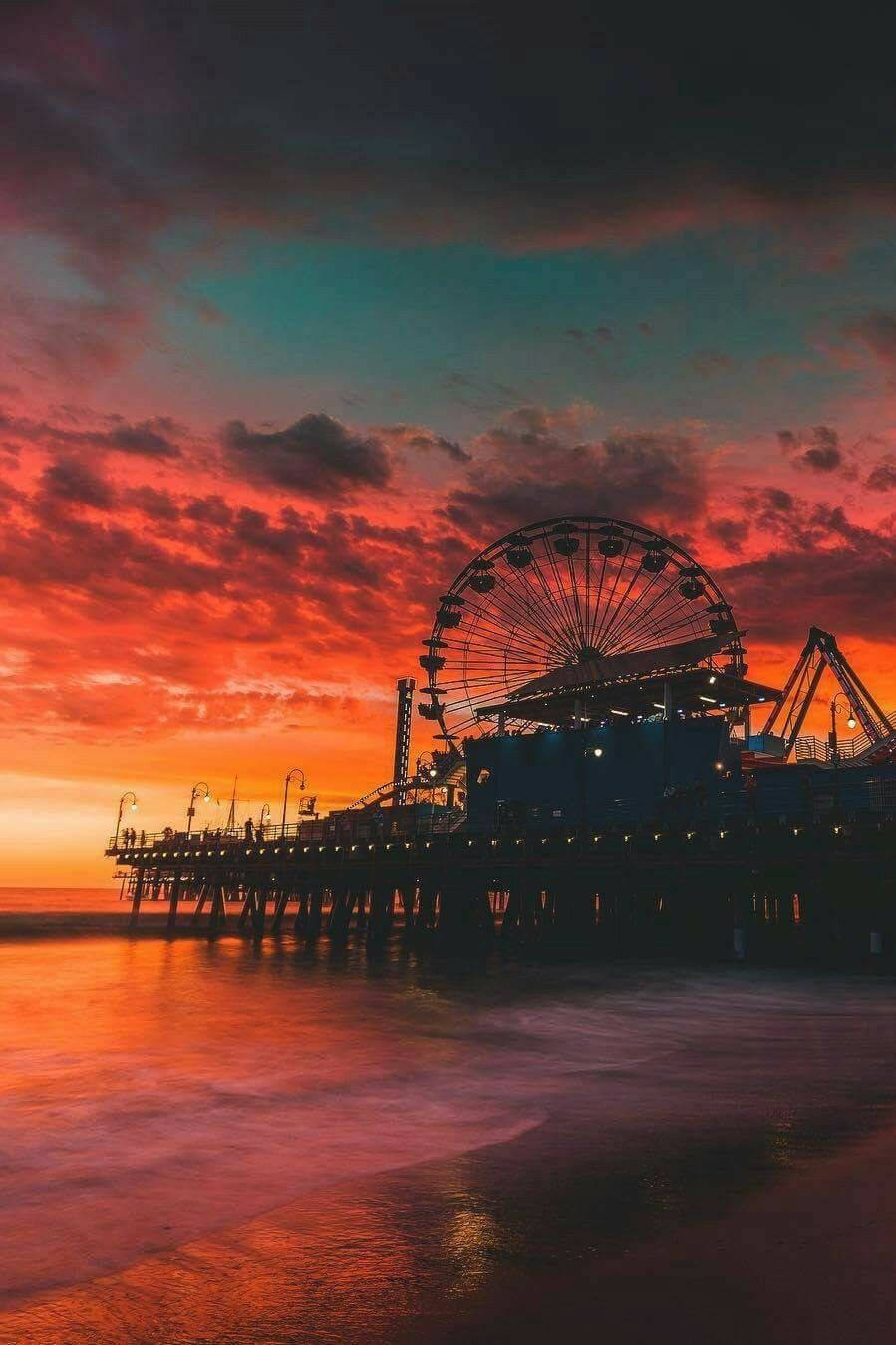 Amusement Park In Sunset Pretty Aesthetic Wallpaper