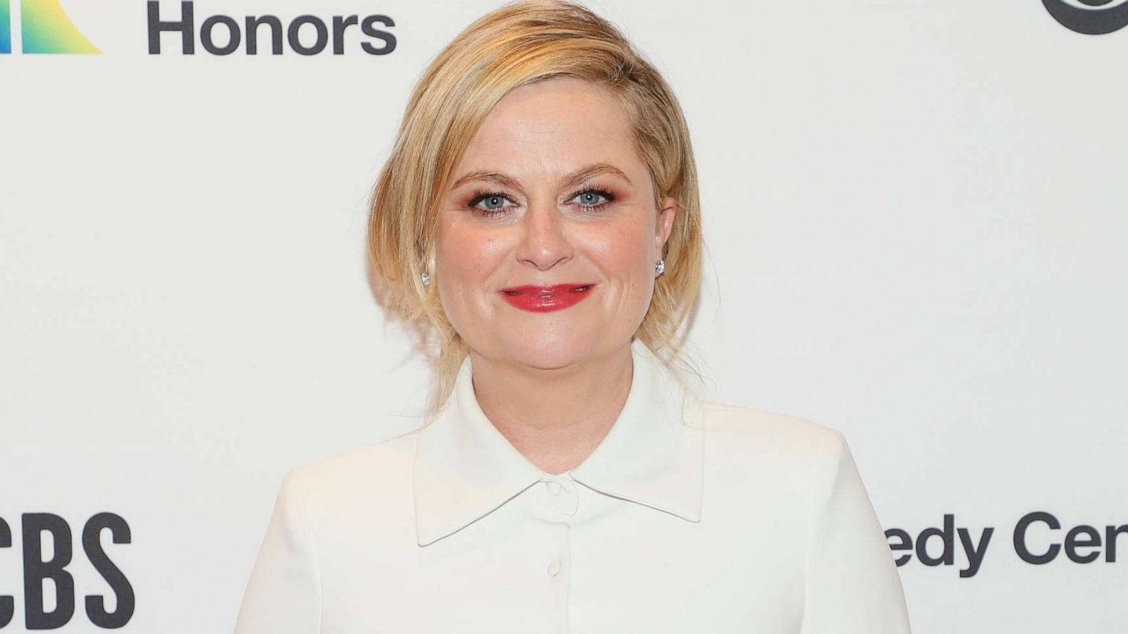 Amy Poehler Oscars 2022 Wallpaper