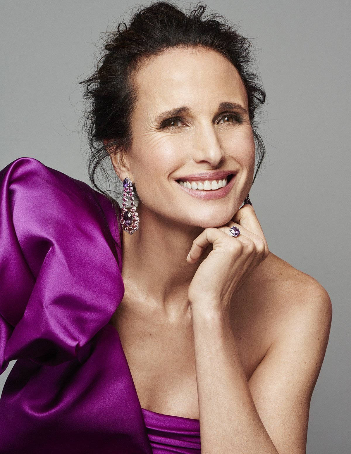 Andie Macdowell Hollywood Beauty Star Wallpaper