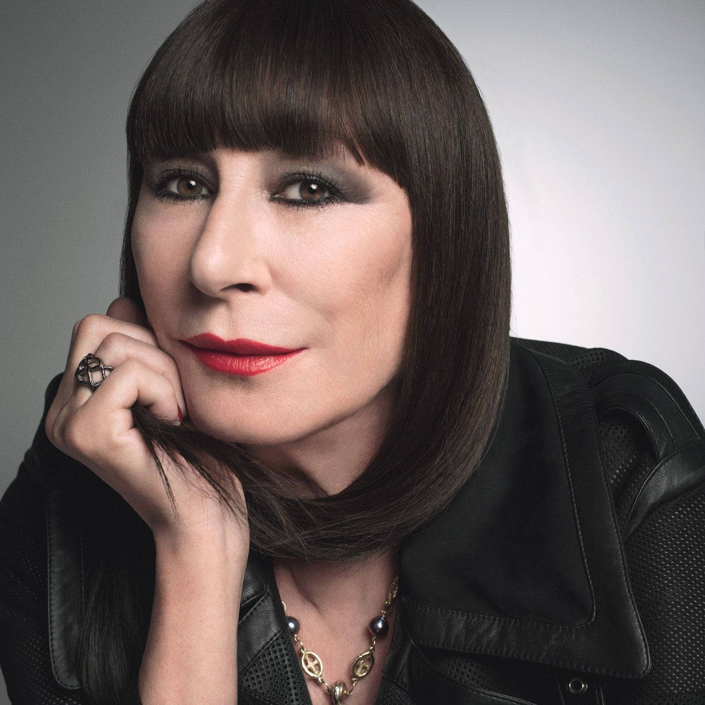 Anjelica Huston New Royals W Magazine Wallpaper