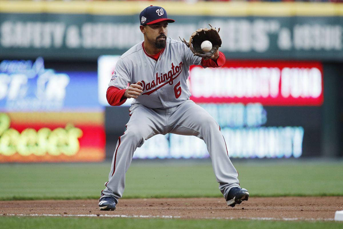 Anthony Rendon Catching Baseball With Glove Wallpaper