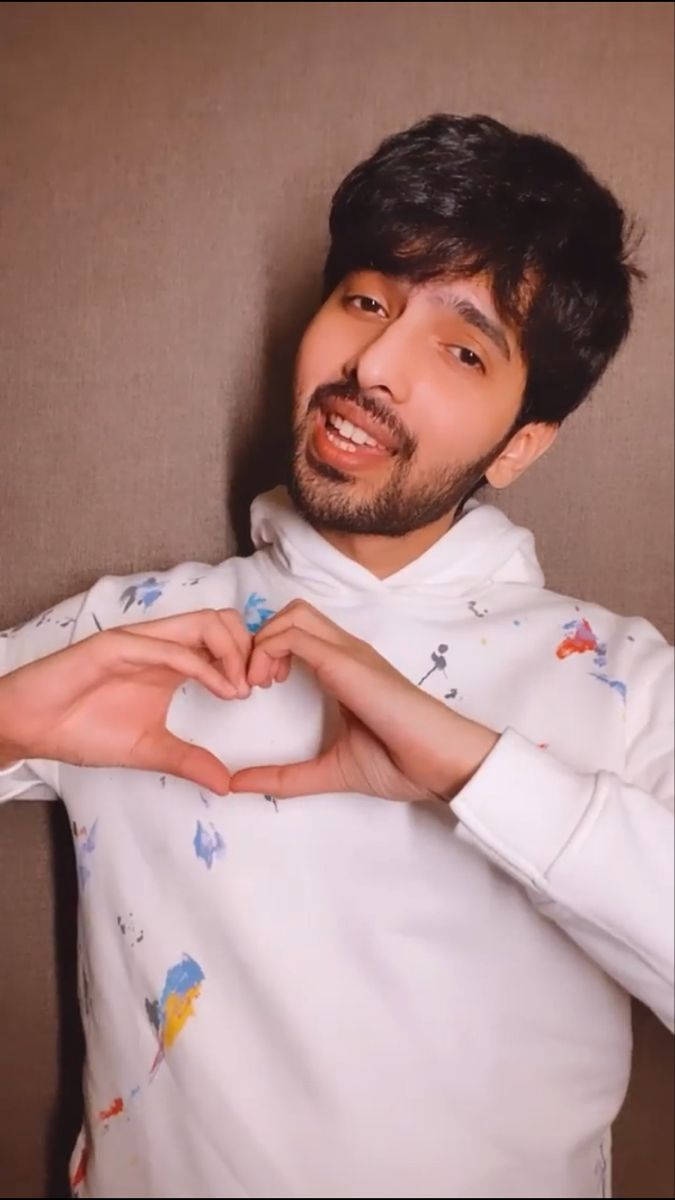 Armaan Malik Heart Hand Wallpaper