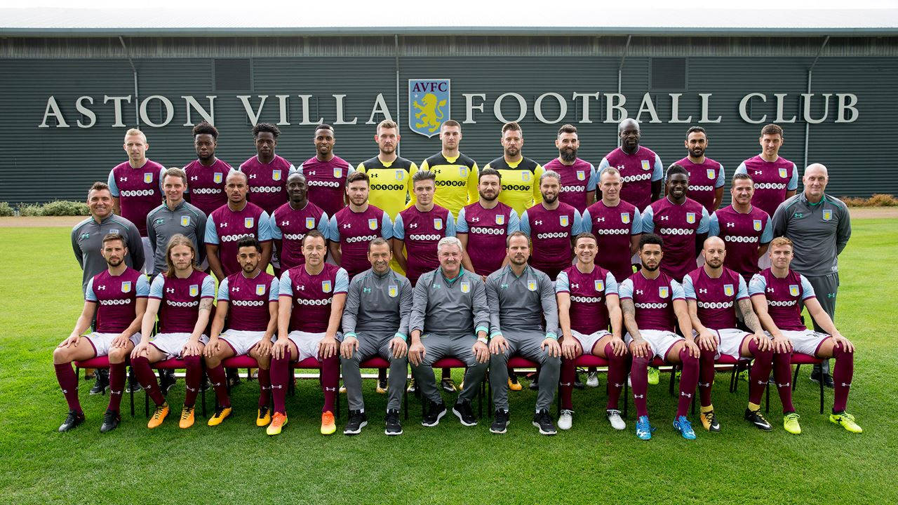 Aston Villa Fc Team Shot Wallpaper