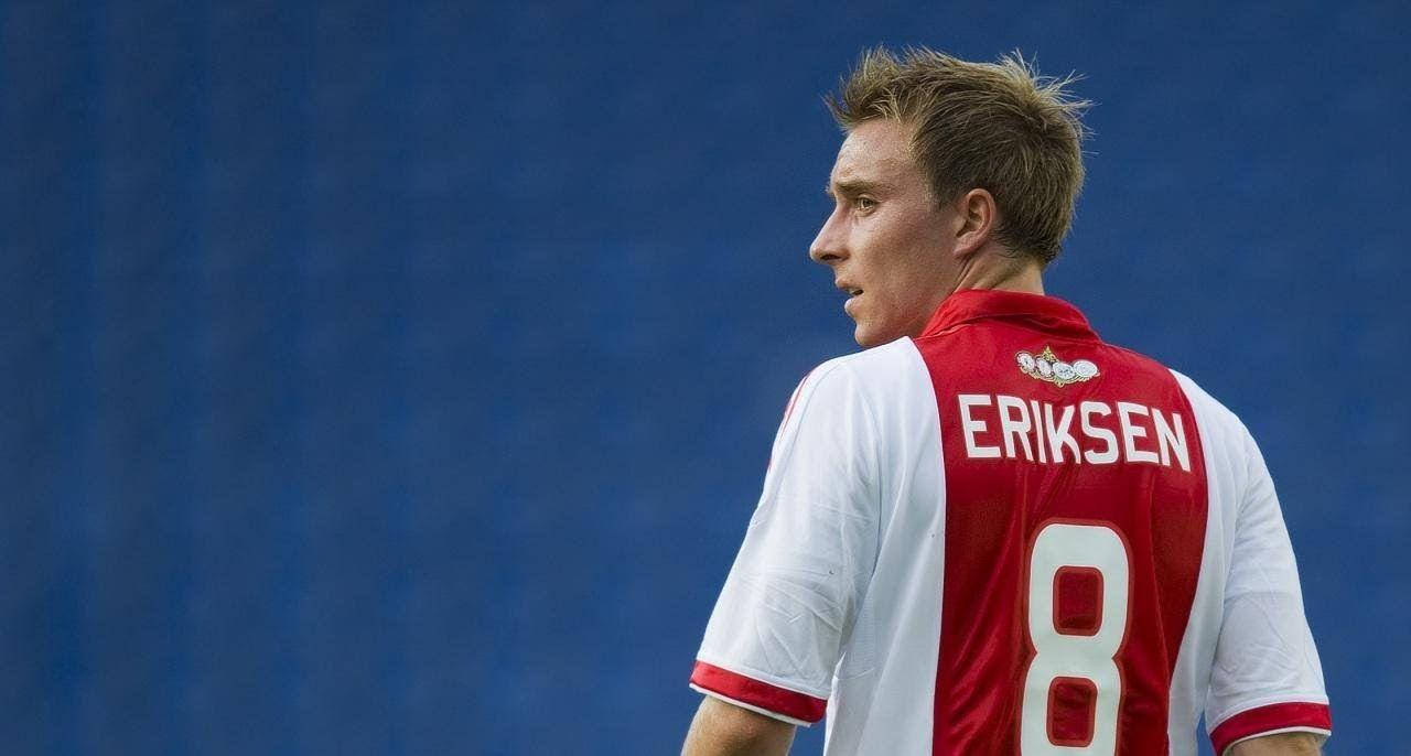 Bachristian Eriksen Back View Shot Wallpaper