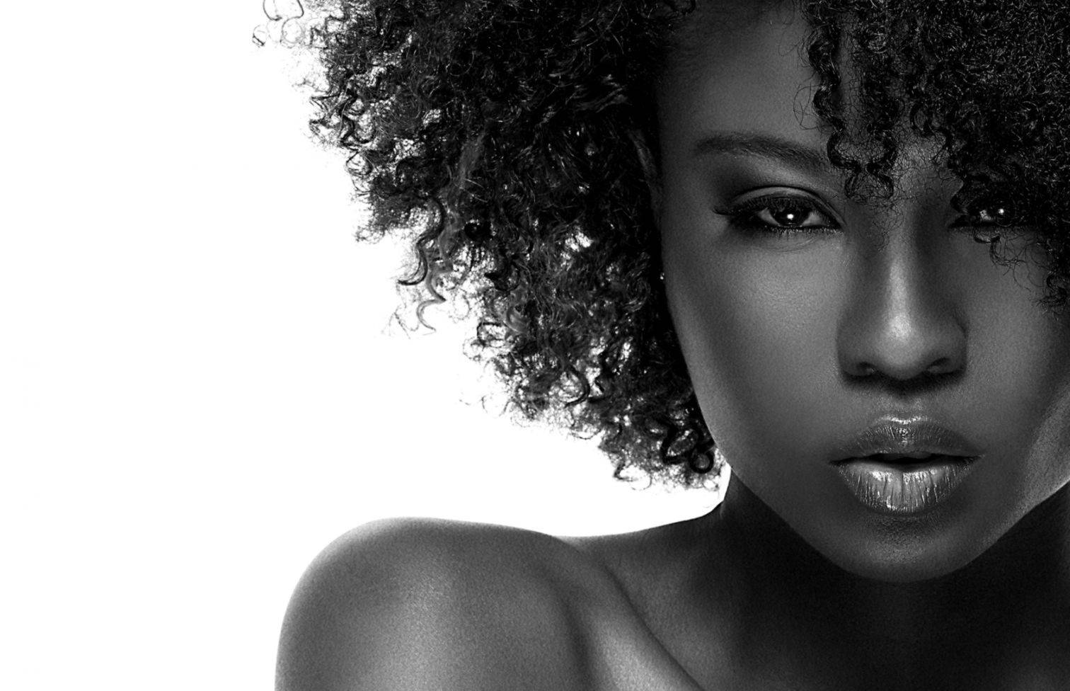 Beautiful Black Woman Monochrome Portrait Wallpaper