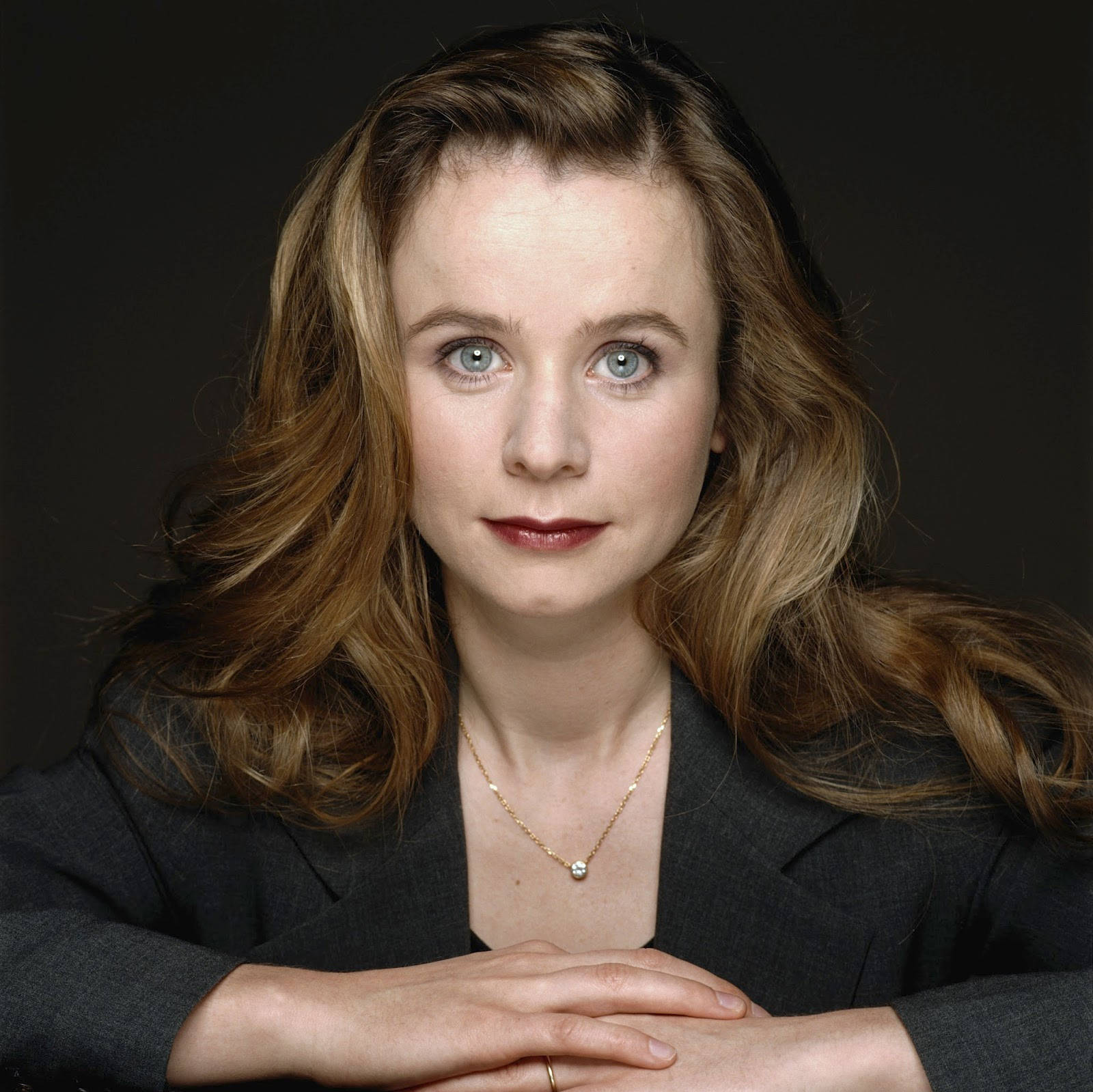 Beautiful Emily Watson Wallpaper