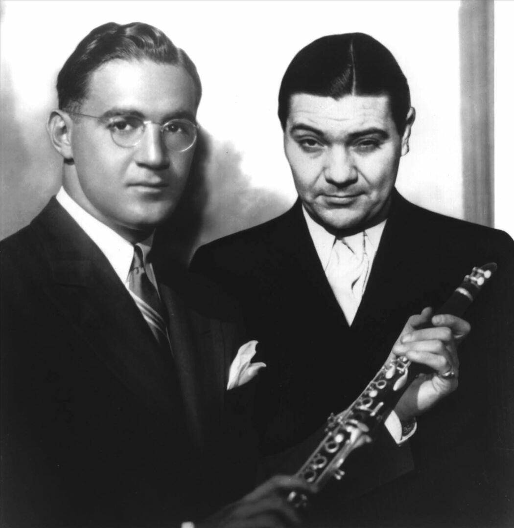 Benny Goodman And Jack Teagarden 1938 Portrait Wallpaper