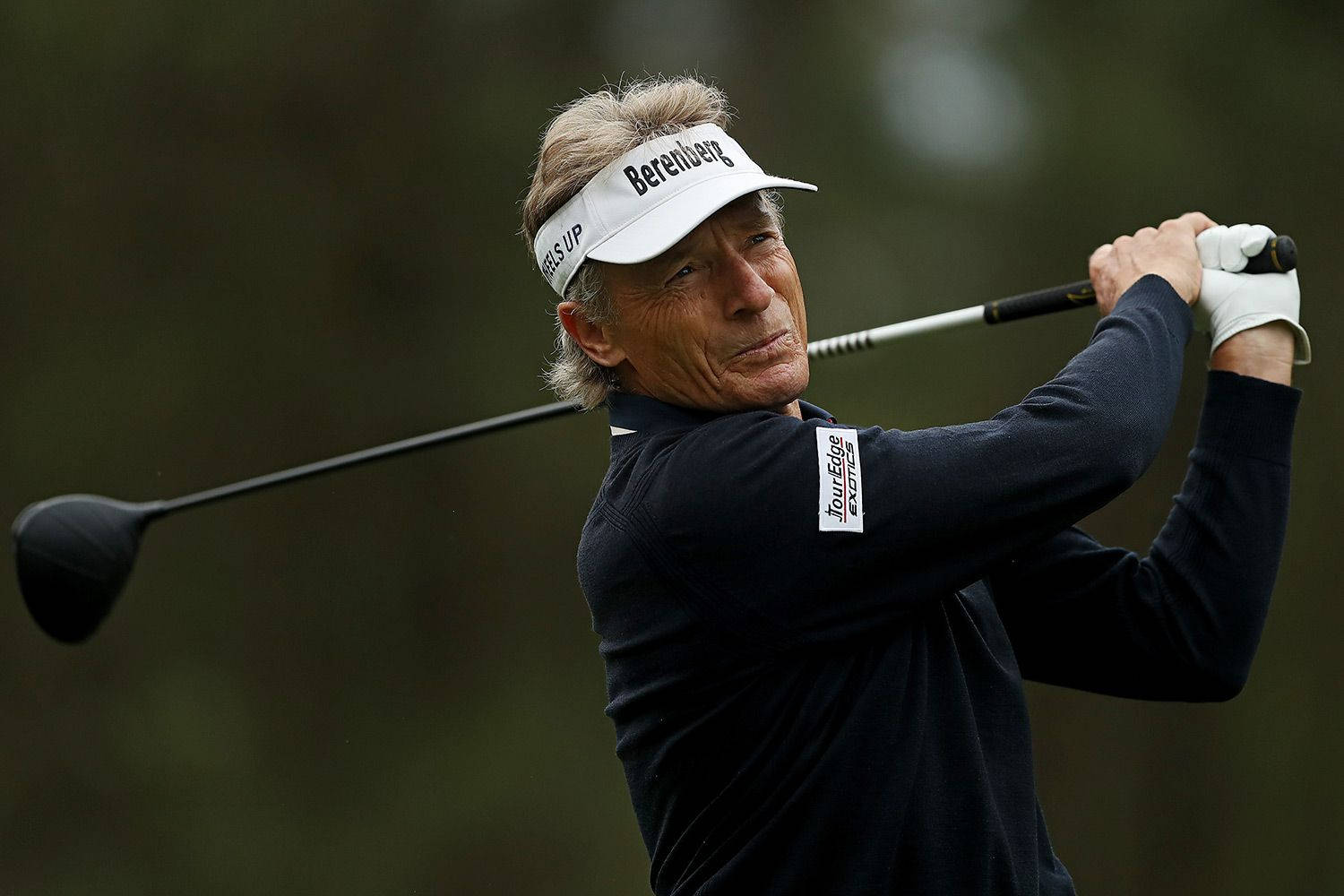 Bernhard Langer Wearing White Cap Wallpaper