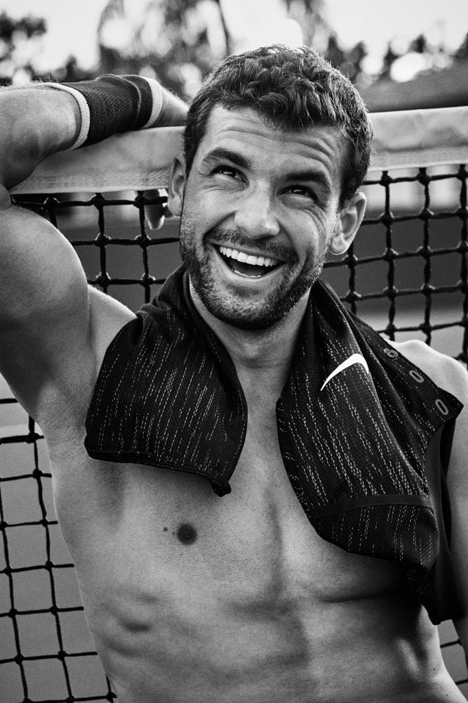 Black And White Grigor Dimitrov Wallpaper