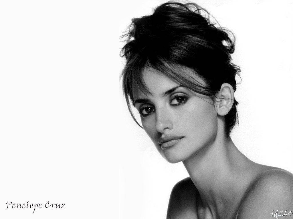 Black And White Penelope Cruz Wallpaper