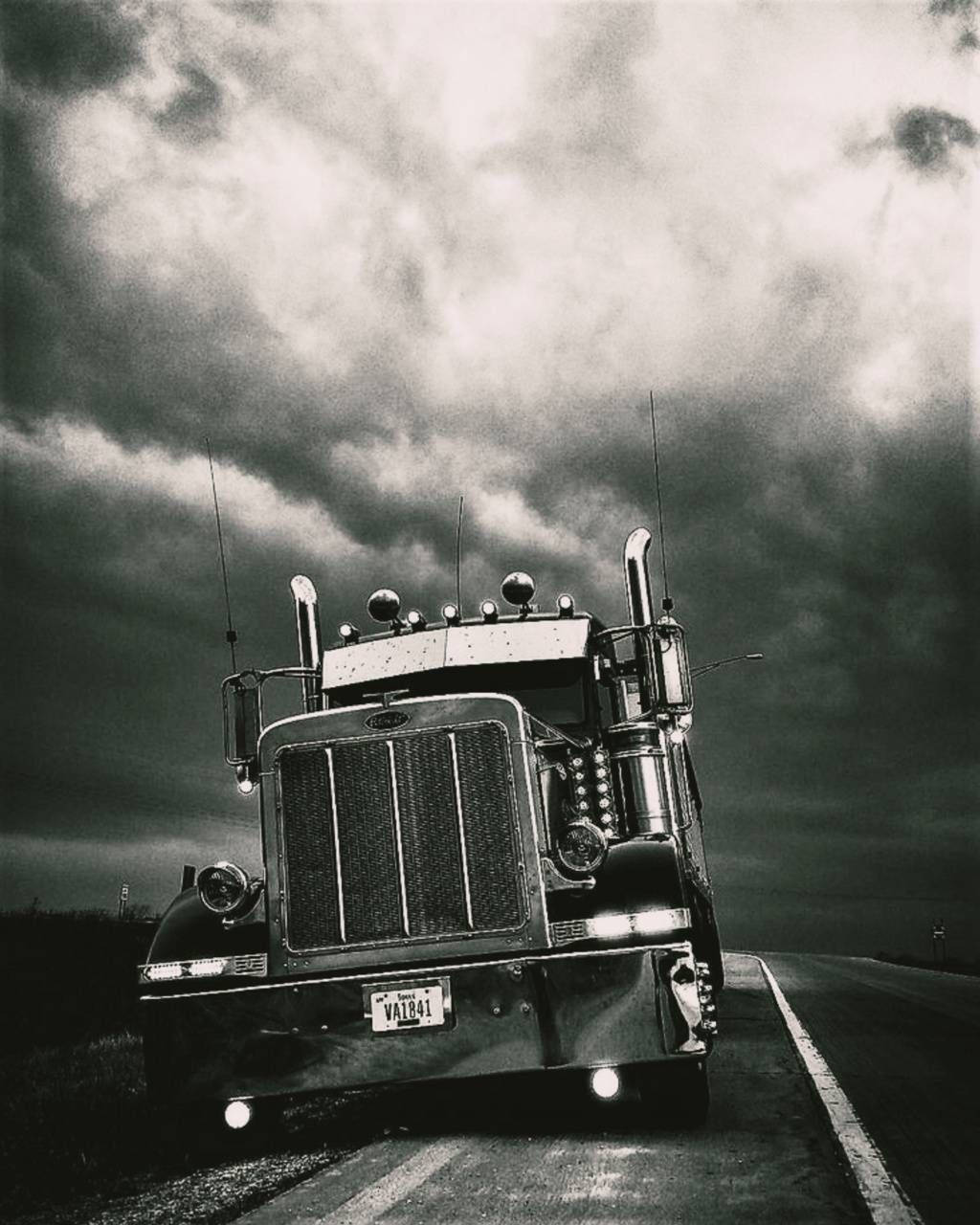 Black And White Peterbilt Wallpaper