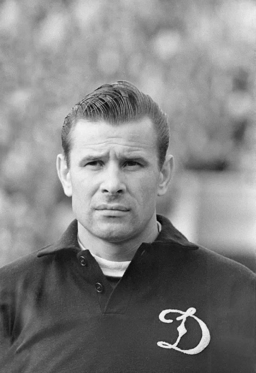 Black Panther Of Dynamo Moscow Lev Yashin Wallpaper
