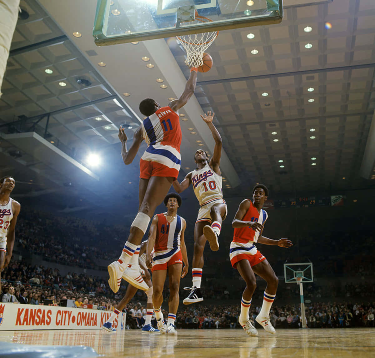 Block Ball Elvin Hayes Wallpaper