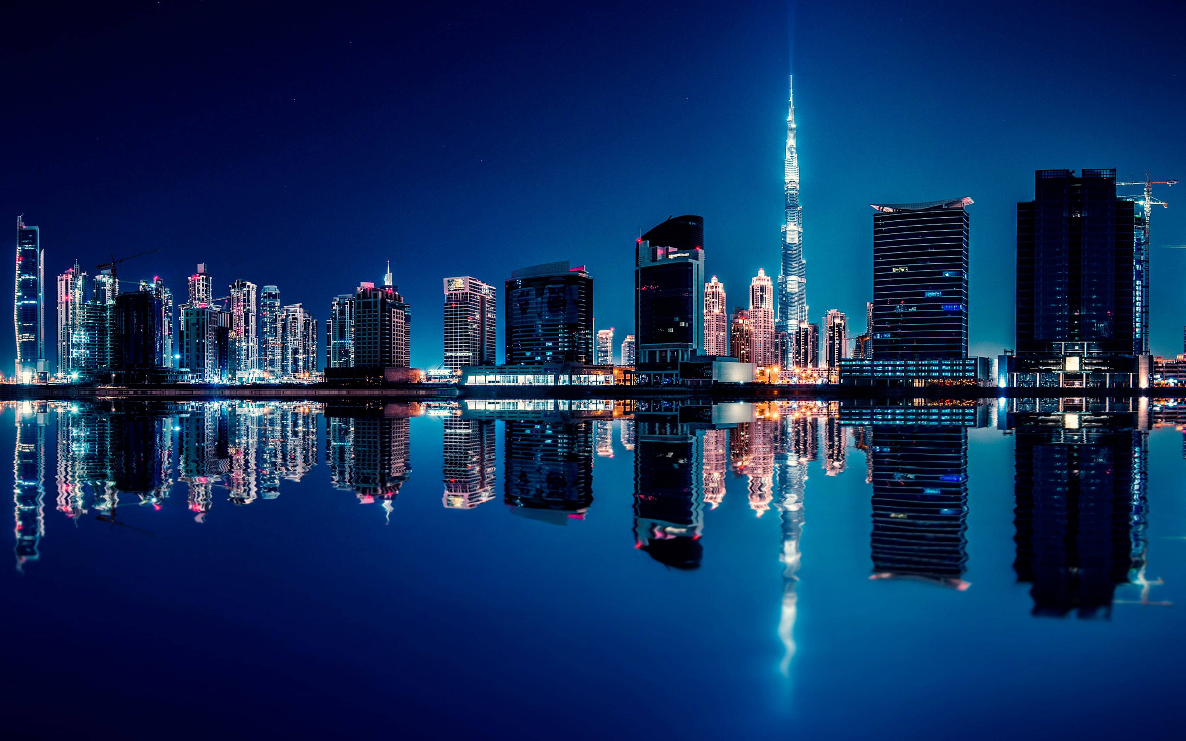 Blue City Reflection Professional Desktop Wallpaper