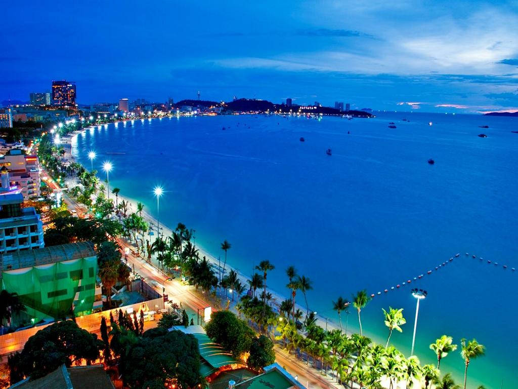 Blue Pattaya Sea At Night Wallpaper