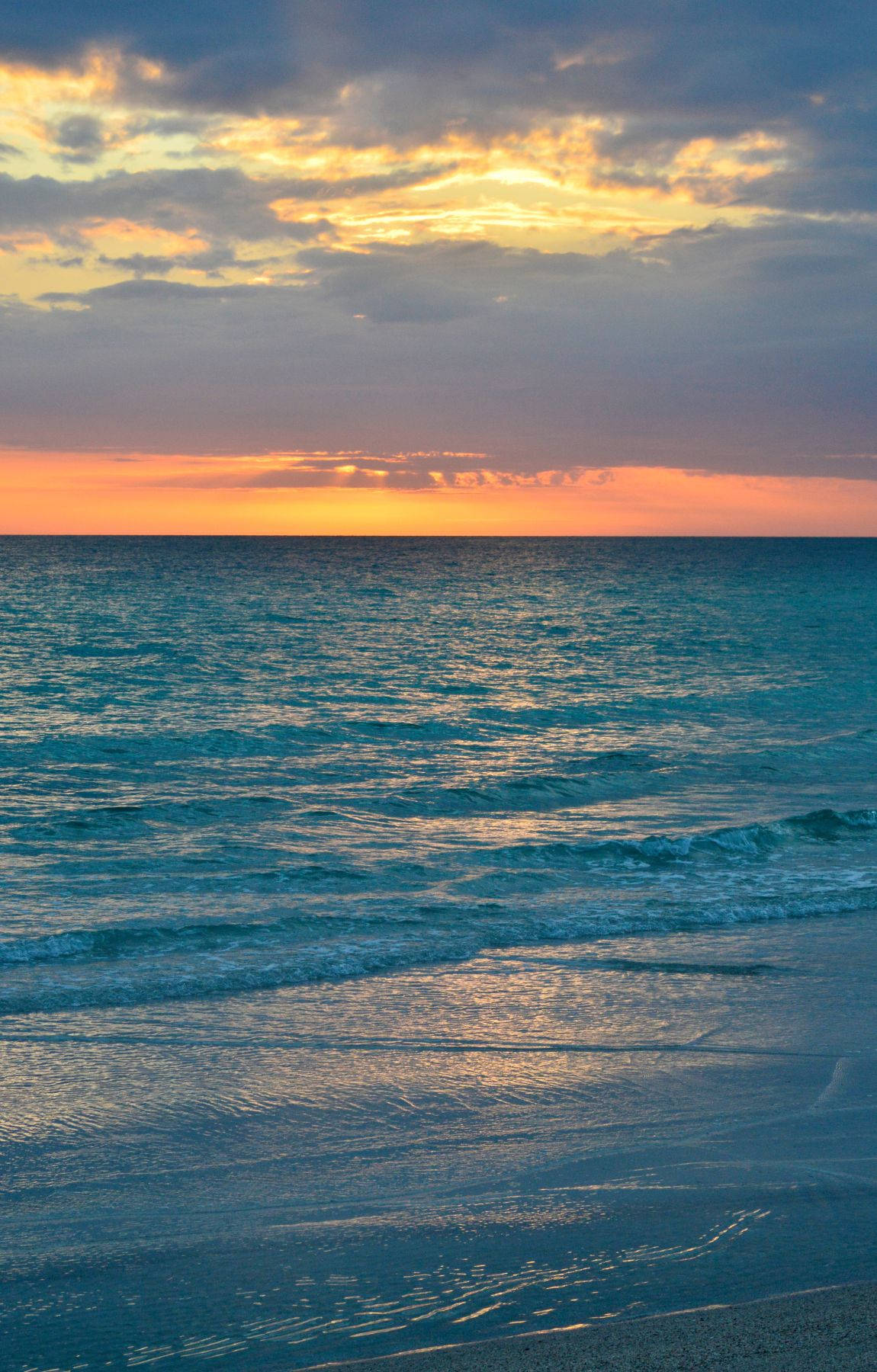 Blue Wavy Beach Sunrise Wallpaper