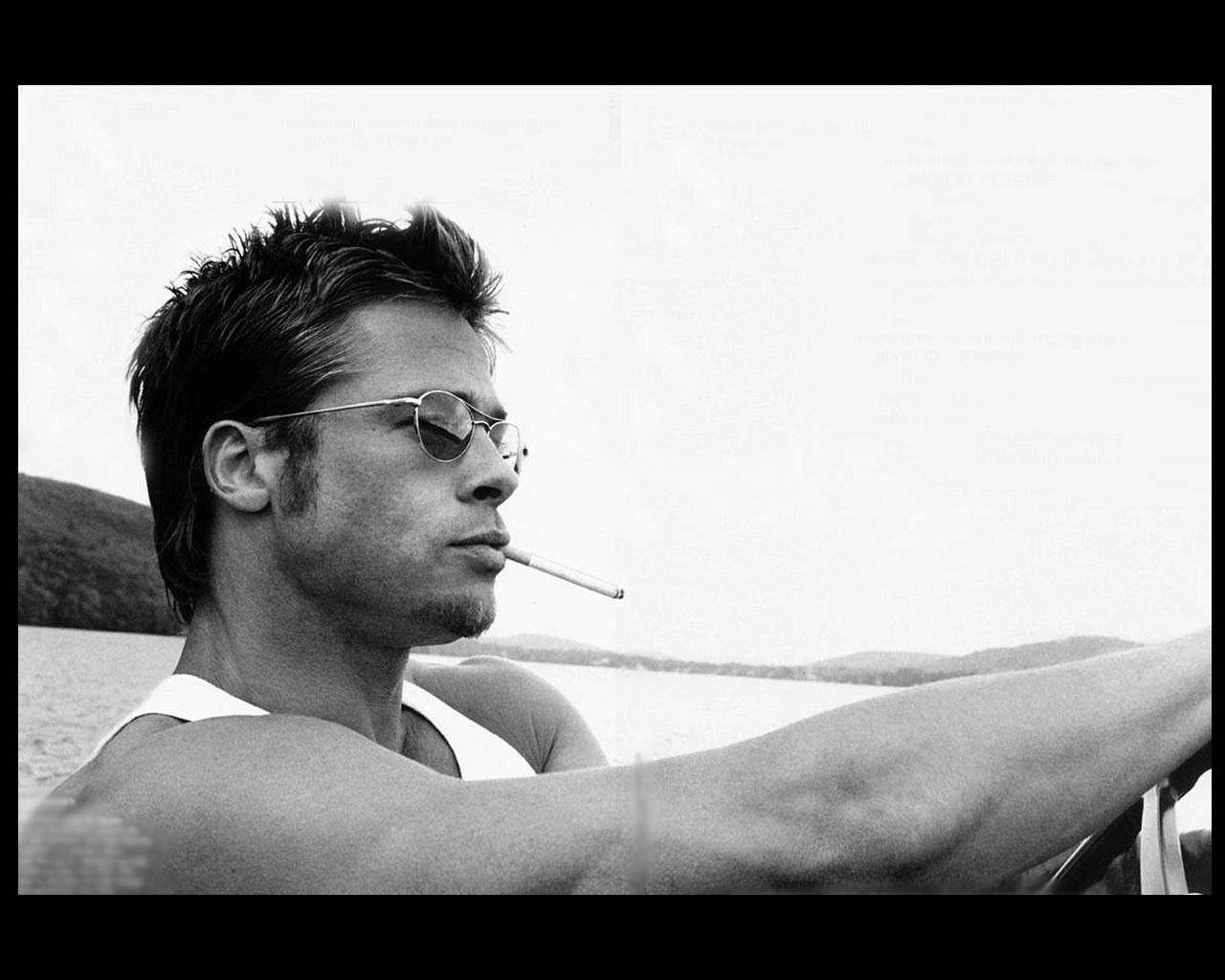 Brad Pitt In His Element Wallpaper