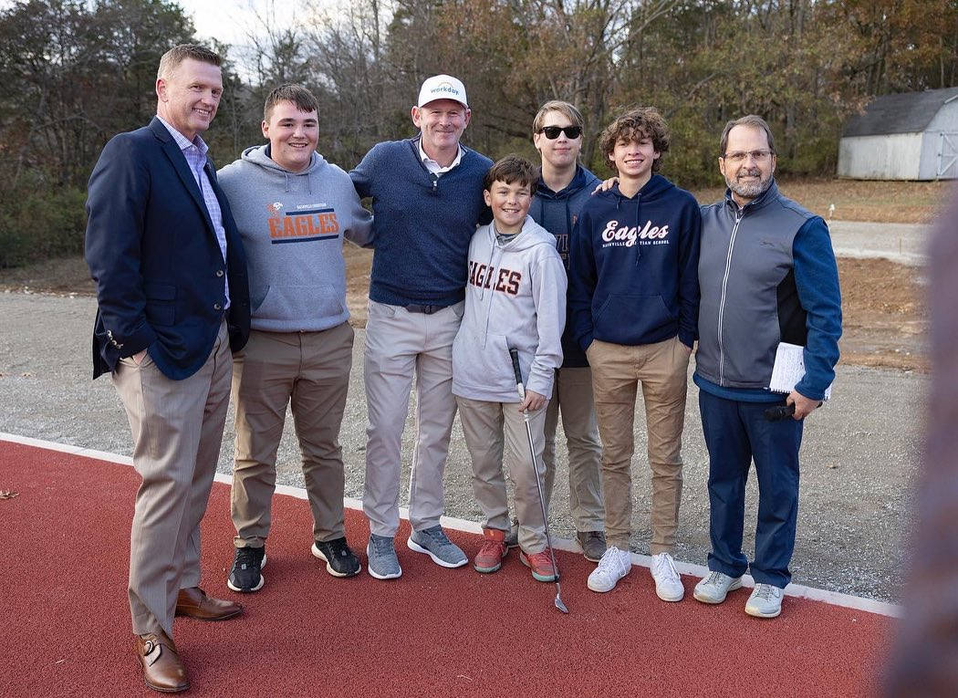 Brandt Snedeker With Fans Wallpaper