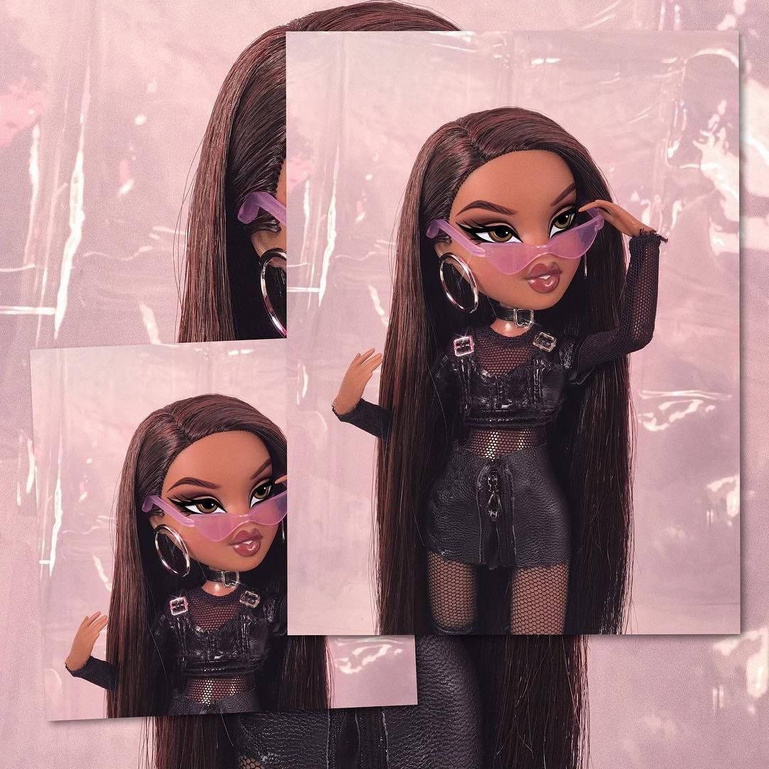 Bratz Dolls Black Outfit Pink Background Wallpaper