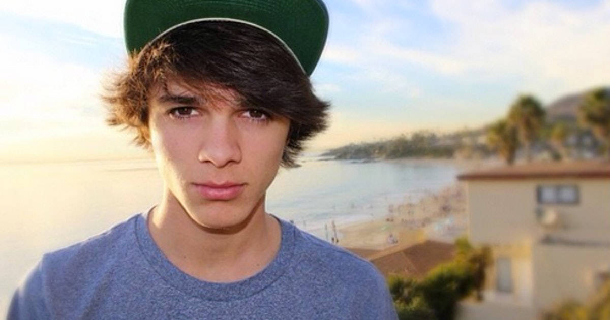 Brent Rivera Against Ocean Wallpaper