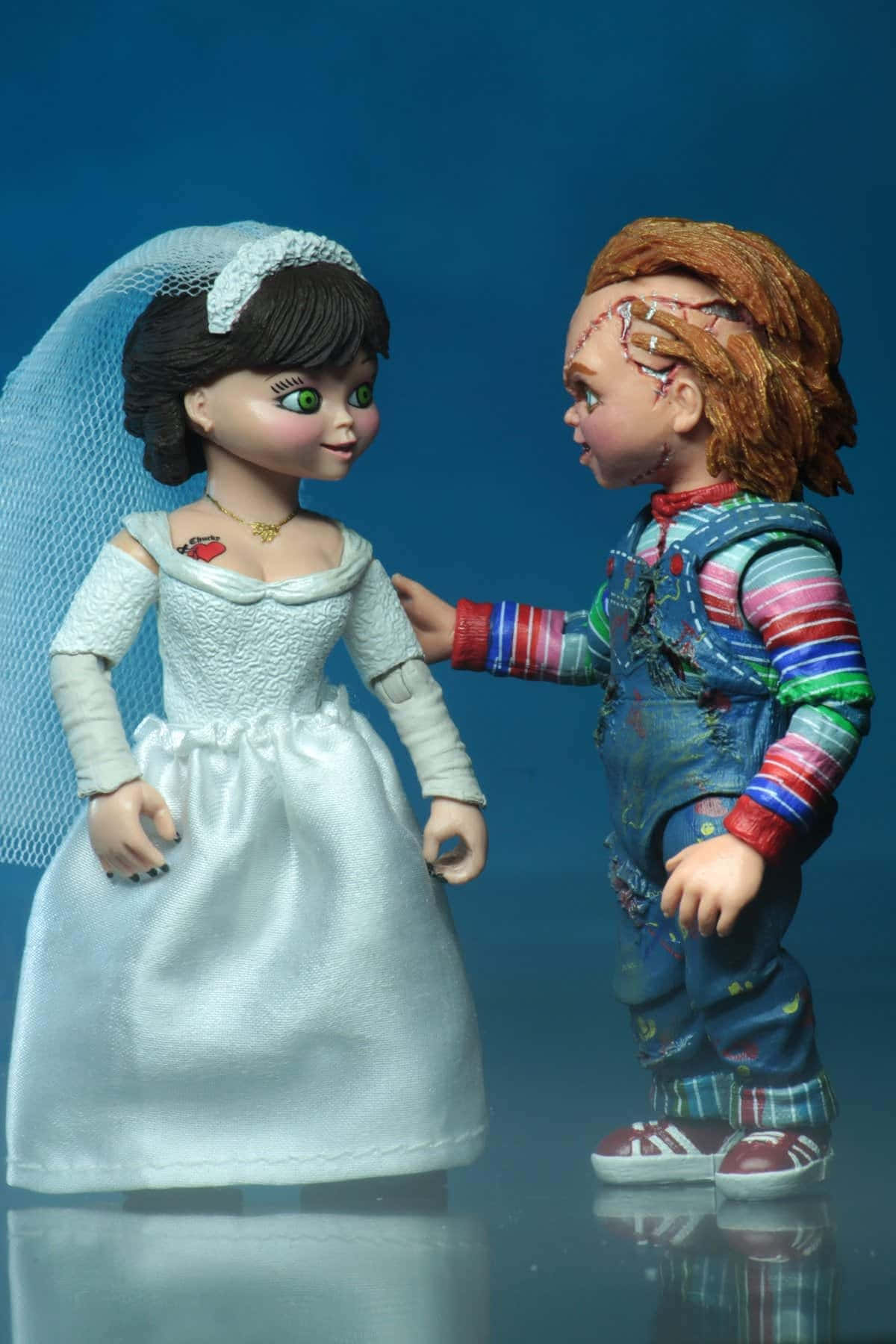 Brideand Groom Chucky Dolls Wallpaper