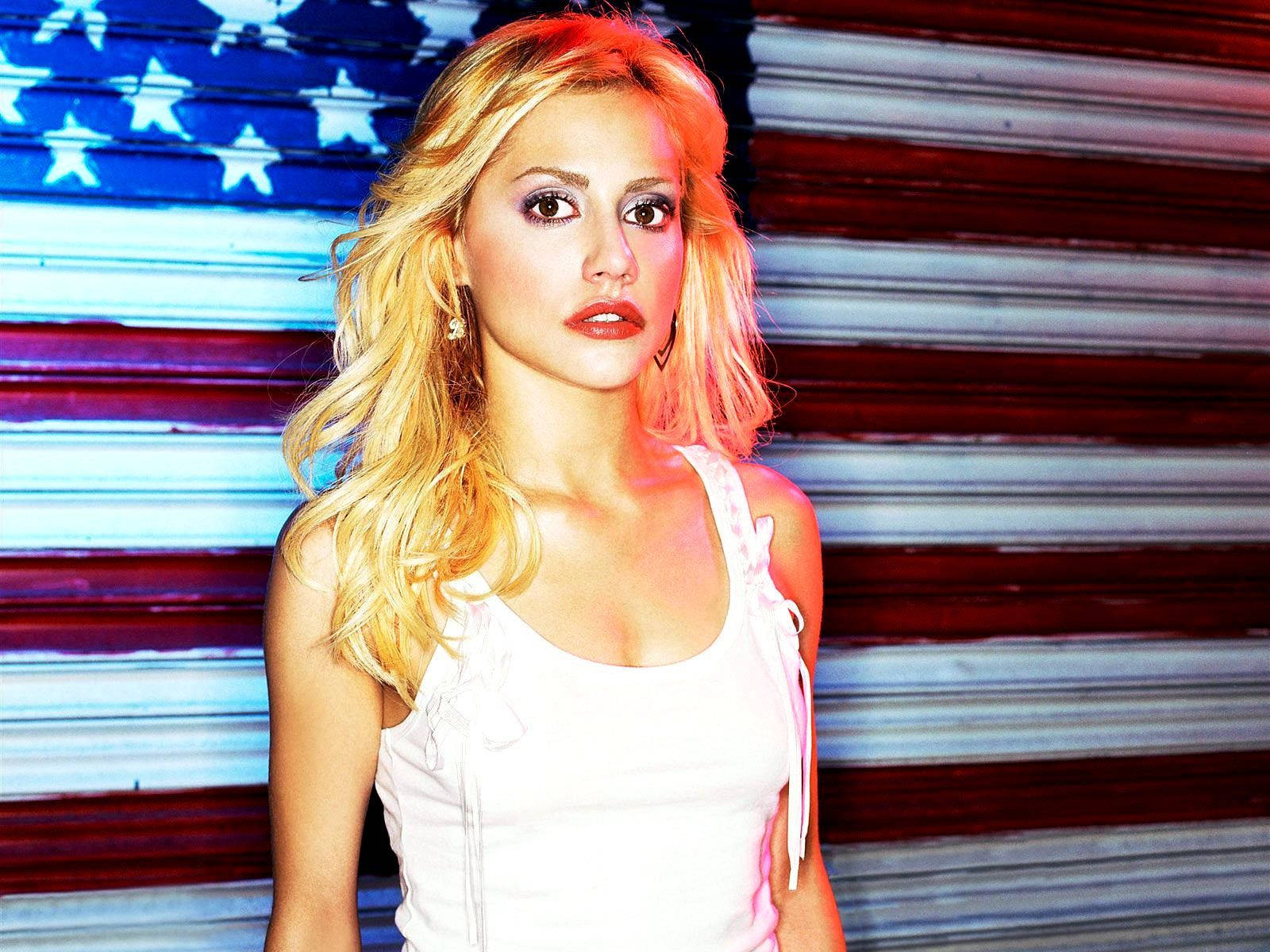 Brittany Murphy American Superstar Wallpaper