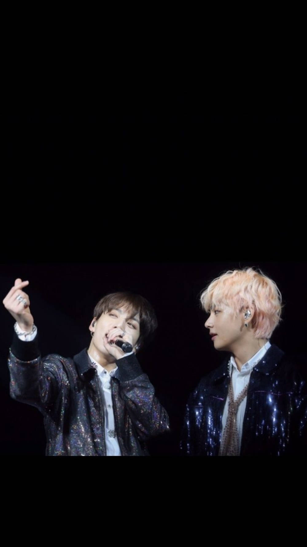 Bts Jk And V Love Yourself Tour Performance Wallpaper