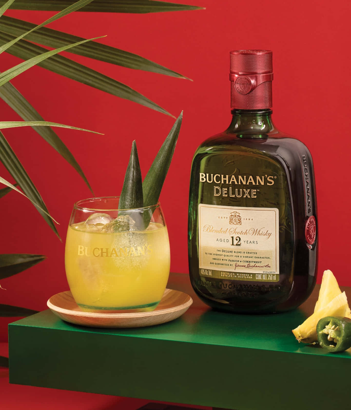 Buchanan's Deluxe Spicy Piña Cocktail Showcased Wallpaper