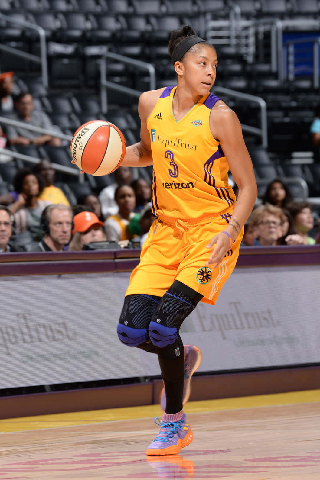 Candace Parker Whole Body Shot Wallpaper