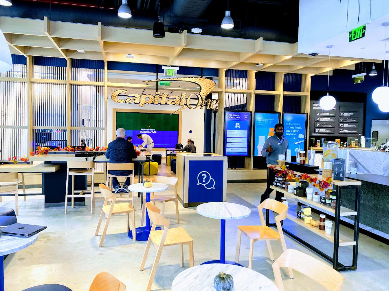 Capital One Cafe Beautiful Interior Design Wallpaper