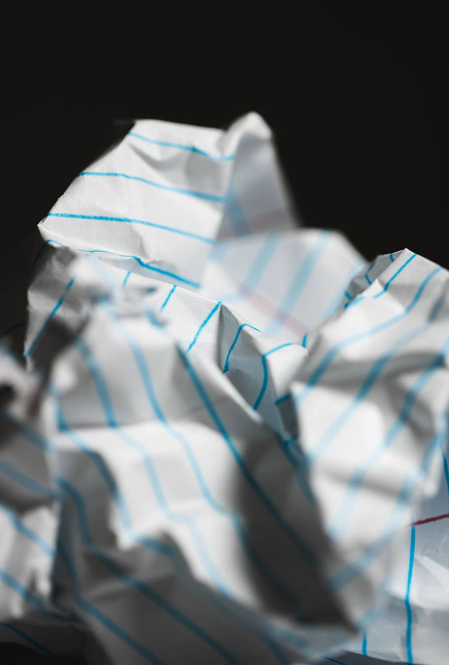 Caption: The Art Of Simplicity: Crumpled Paper Layout Wallpaper