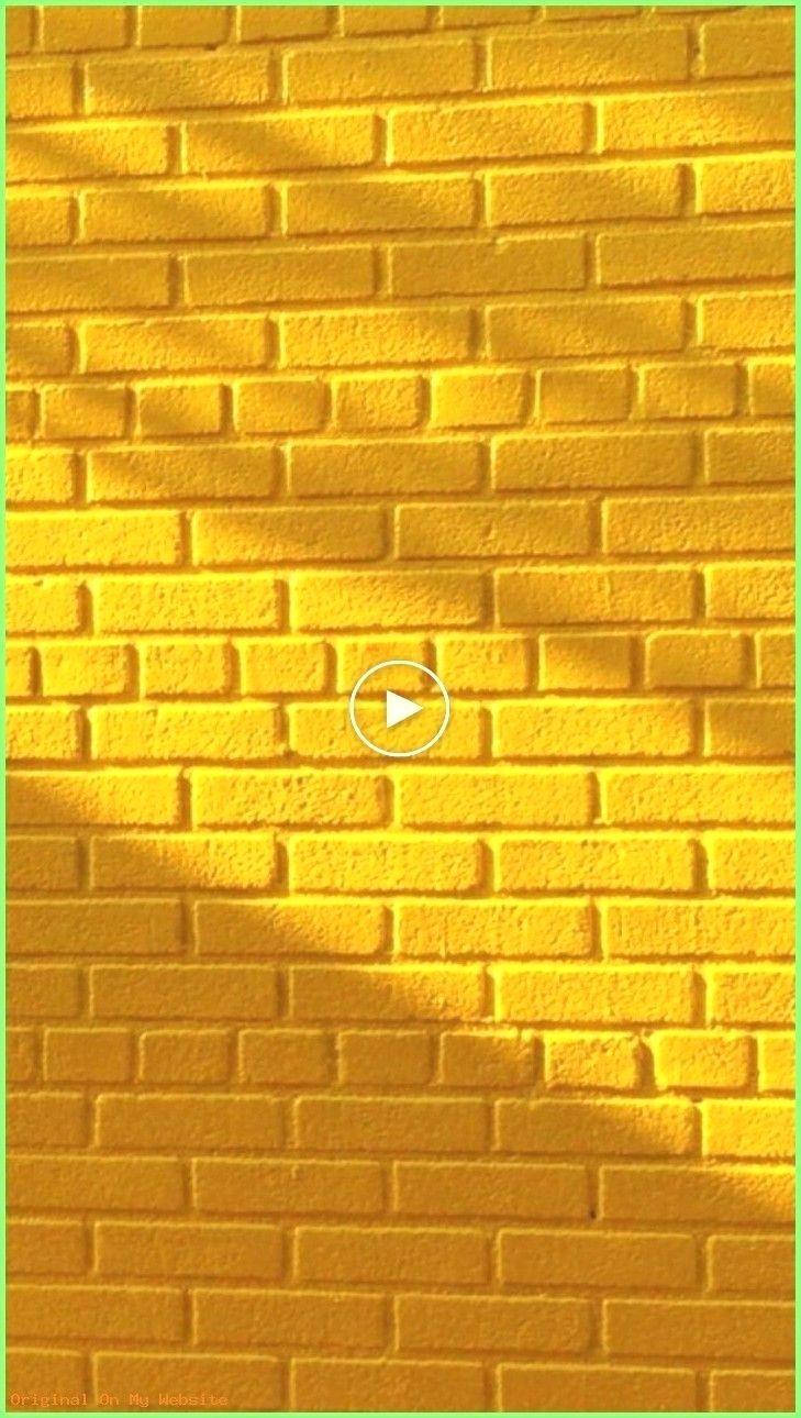 Capturing The Past's Charm - Yellow Vintage Aesthetic Brick Wall Wallpaper