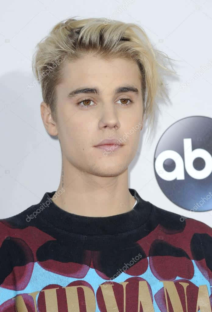 Casual Justin Bieber 2015 Wallpaper