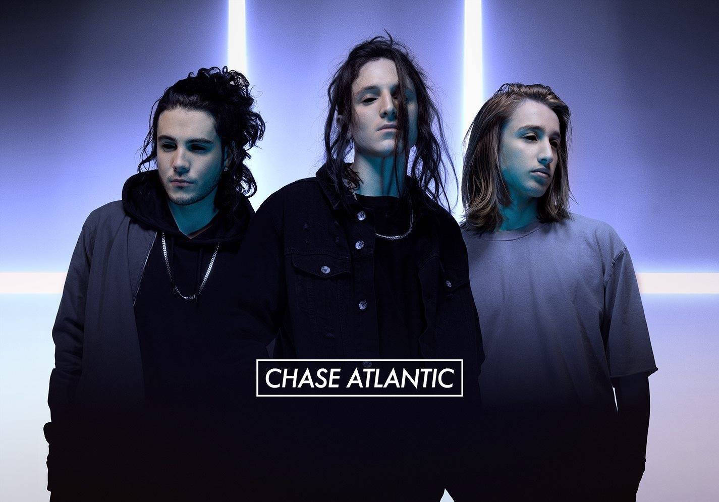 Chase Atlantic Takes The Stage Wallpaper