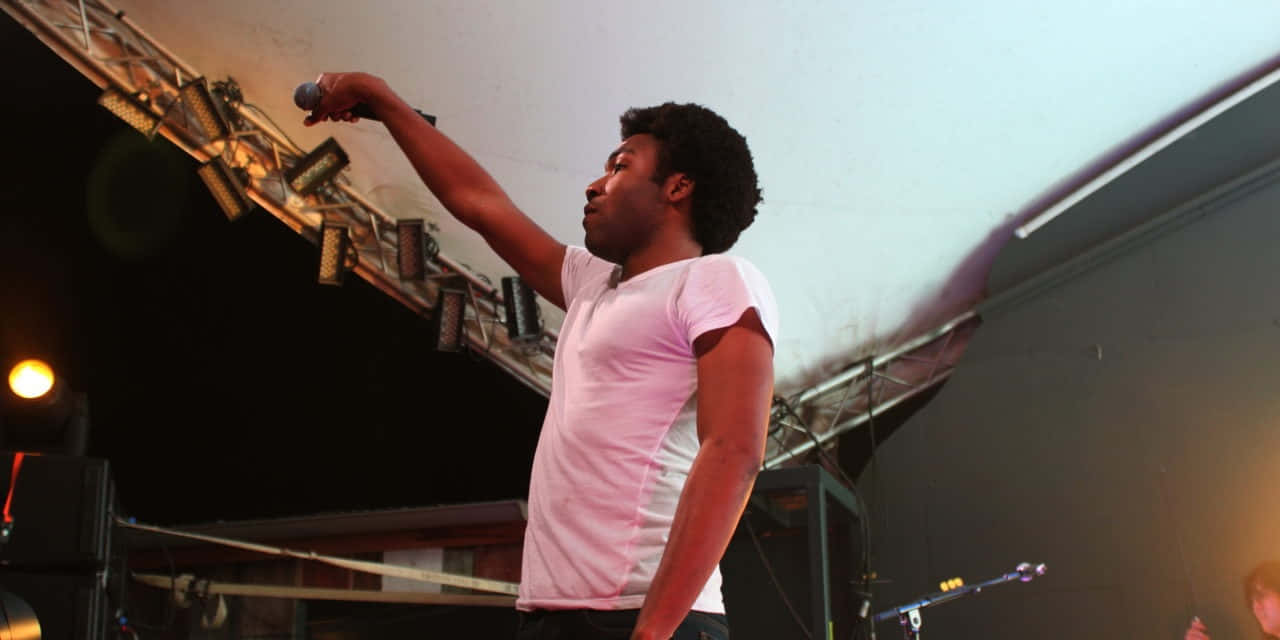 Childish Gambino Performance Moment Wallpaper