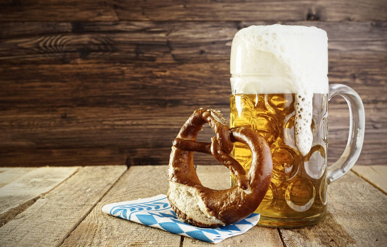 Chocolate Pretzel And Beer Wallpaper