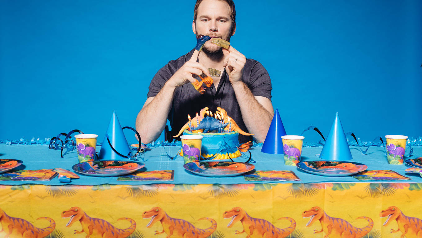 Chris Pratt Jurassic Party Wallpaper