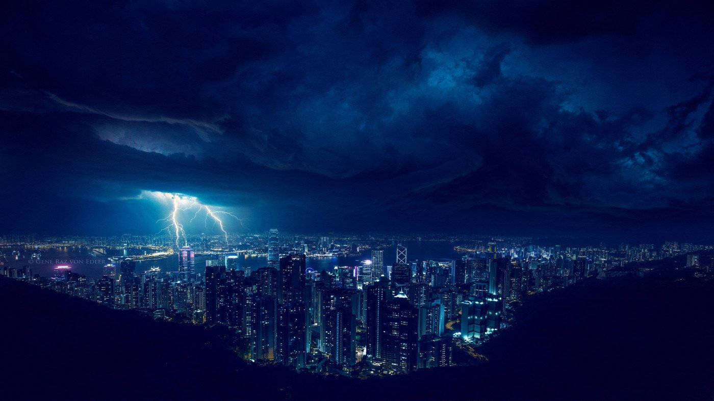 Cityscape Thunderstorm Wallpaper