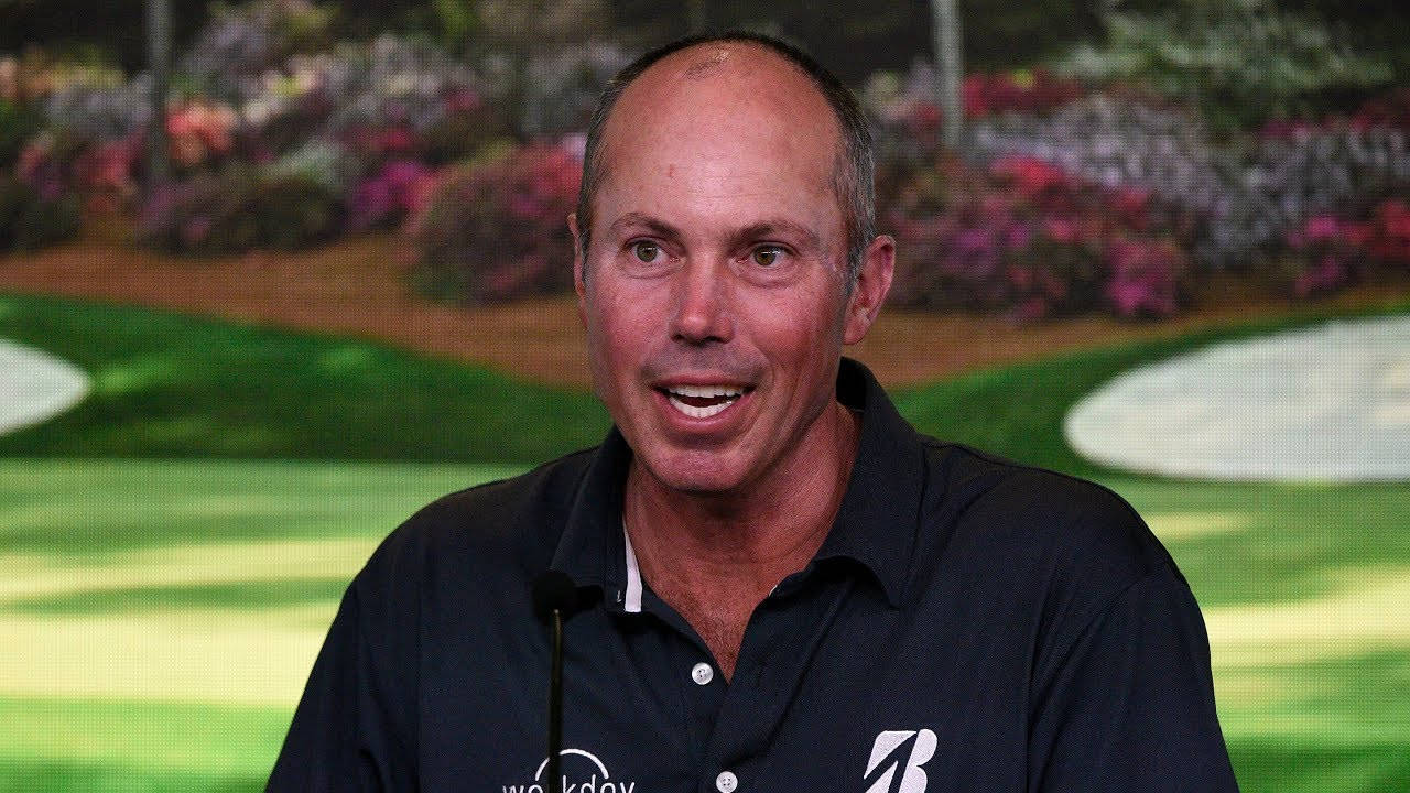 Close-up Matt Kuchar Balding Wallpaper