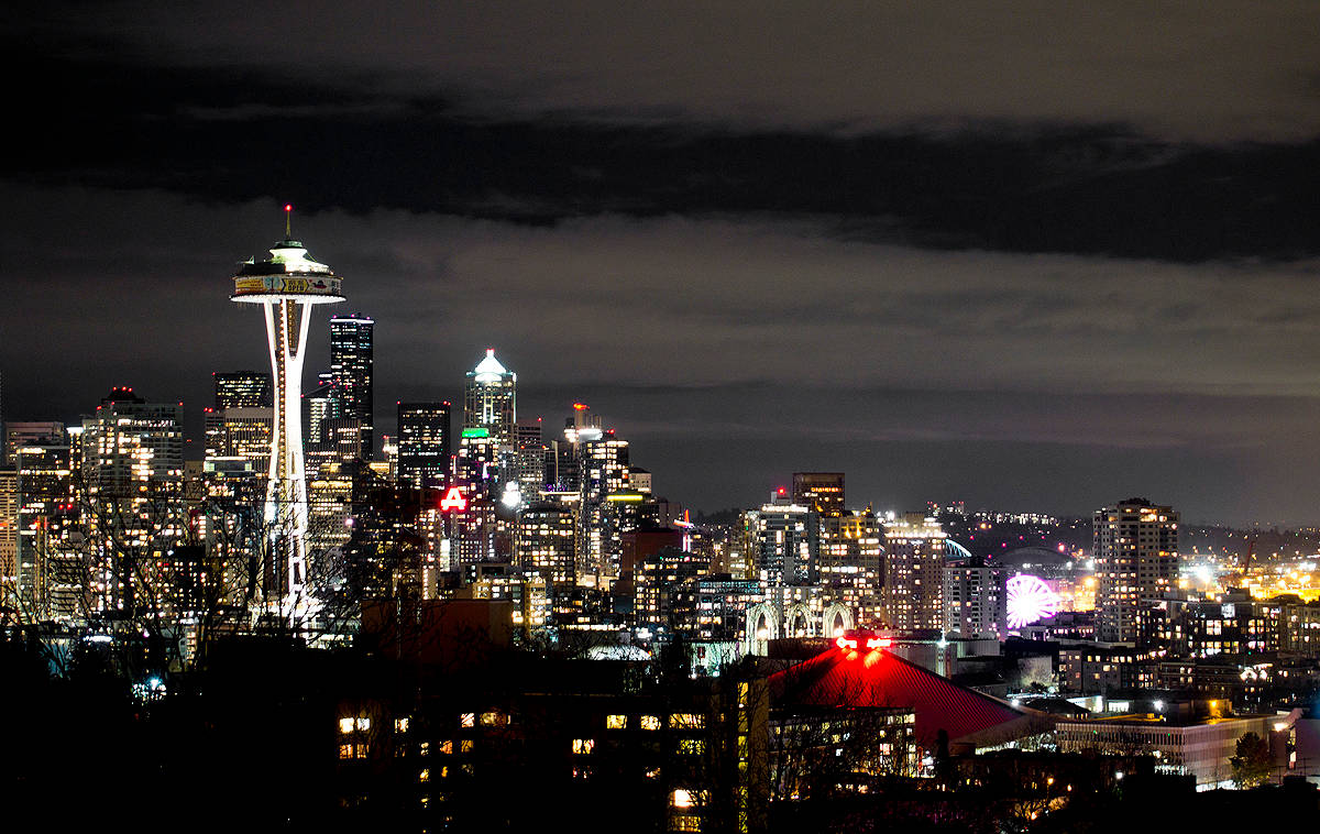 Cloudy Dark Space Needle Seattle Skyline Washington Wallpaper