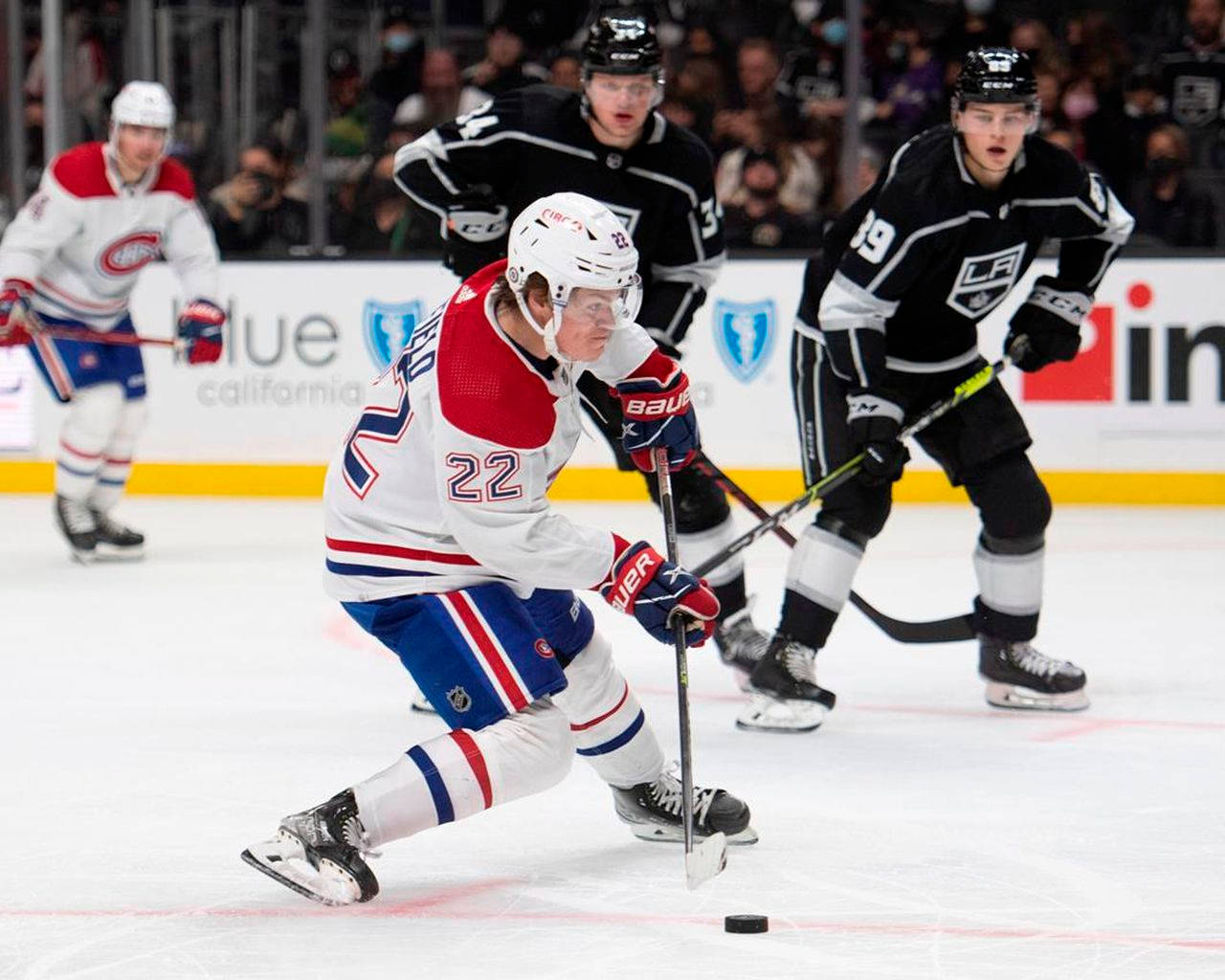 Cole Caufield Montreal Canadiens Vs. Los Angeles Kings Wallpaper