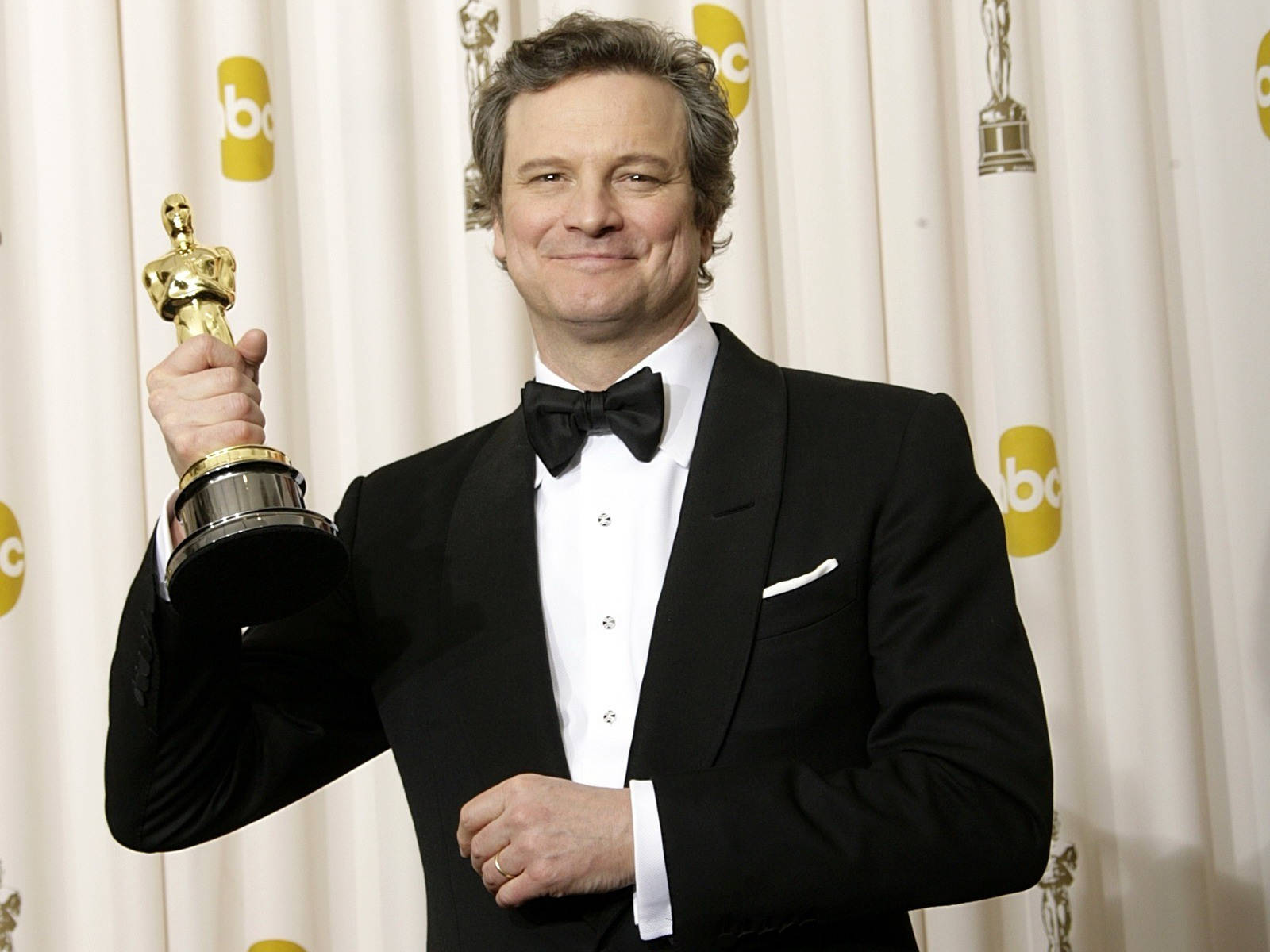 Colin Firth At The 83rd Annual Oscar Awards Wallpaper